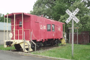 The L&N Caboose even has a mail hook to grab mail bags as it passes by.